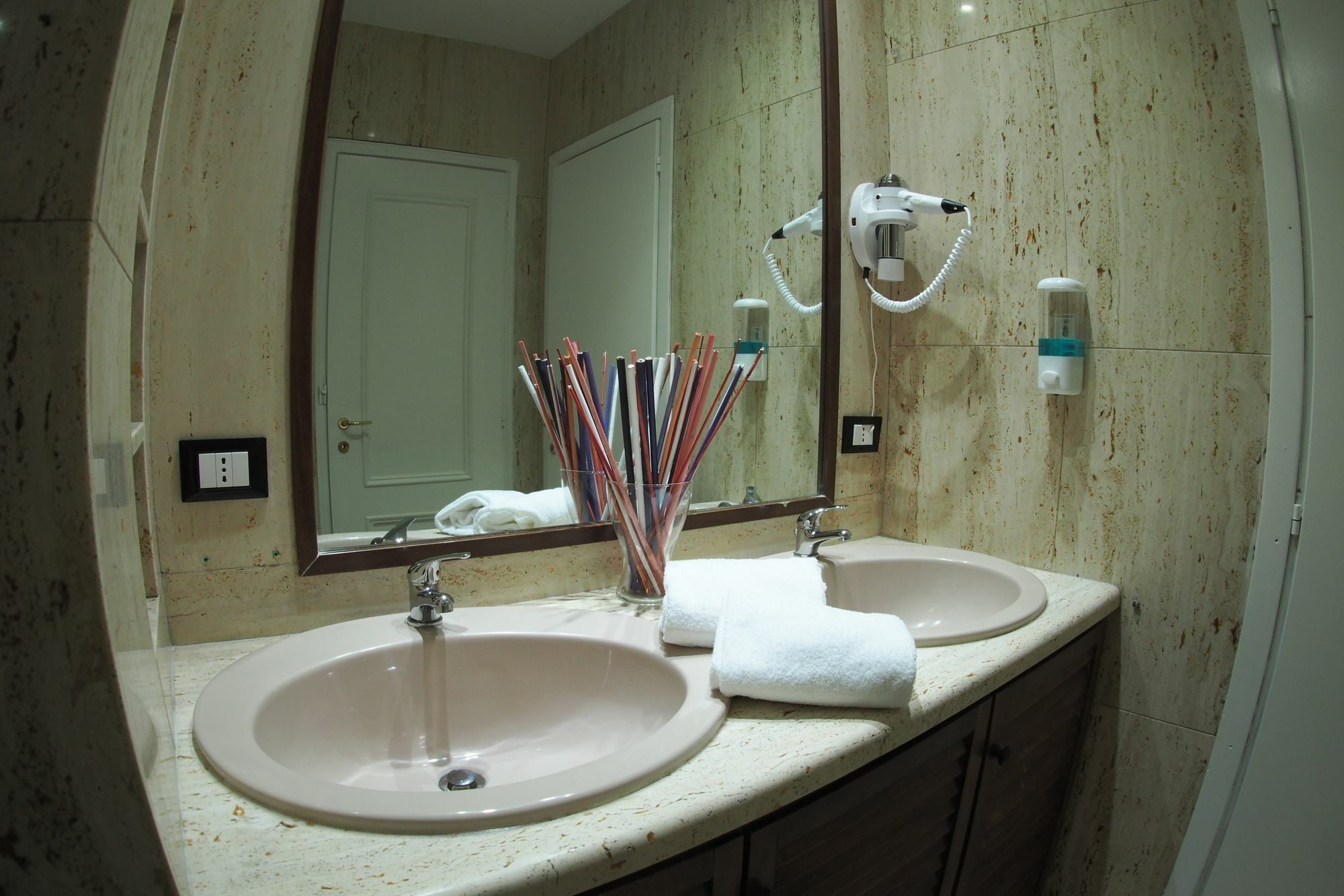 Enzo Luxury Guest house